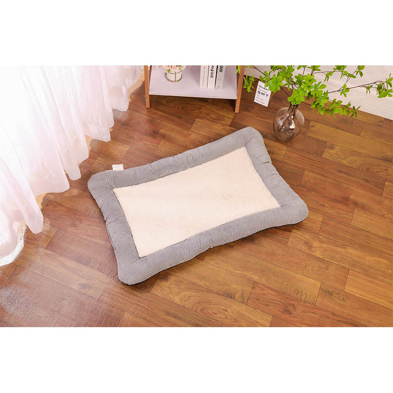 Four-Season Breathable Pet Mat